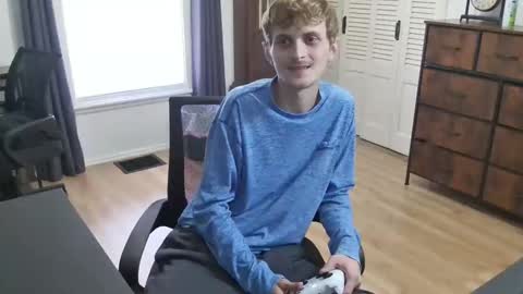 Snapshot of bambam1400 chatting on 10.09.25 bambam1400 online show from 10.09.25