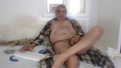 Snapshot of bambino6060 chatting on 01.27.25 bambino6060 online show from 01.27.25