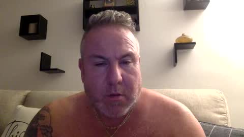 banana5289 online show from 12.17.24