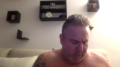 banana5289 online show from 12.30.24