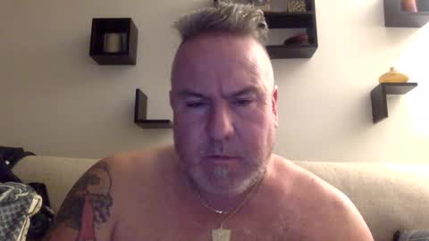 banana5289 online show from 02.28.25