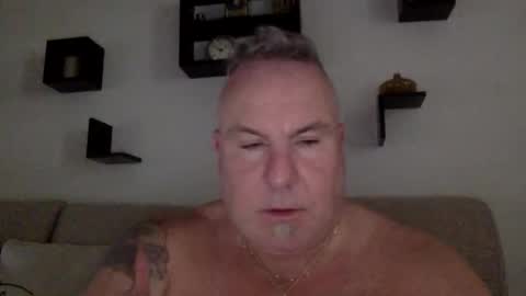 Snapshot of banana5289 chatting on 05.14.26 banana5289 online show from 05.14.26