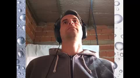 Snapshot of banana_argen_15 chatting on 12.01.24 Ezequiel online show from 12.01.24