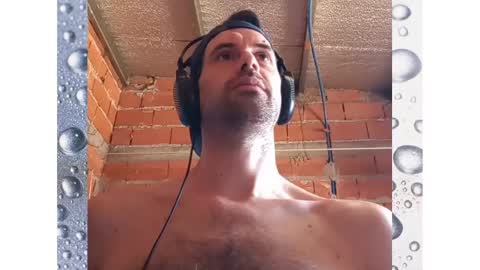 Snapshot of banana_argen_15 chatting on 01.22.25 Ezequiel online show from 01.22.25