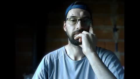 Snapshot of banana_argen_15 chatting on 10.06.25 Ezequiel online show from 10.06.25