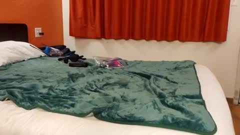 Snapshot of baneisher chatting on 03.01.25 Baneisher online show from 03.01.25