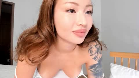 Snapshot of bang_jang chatting on 10.21.25 Didi online show from 10.21.25