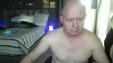 Banging2705 online show from 11.01.25