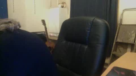 bangintoleather online show from 11.02.25