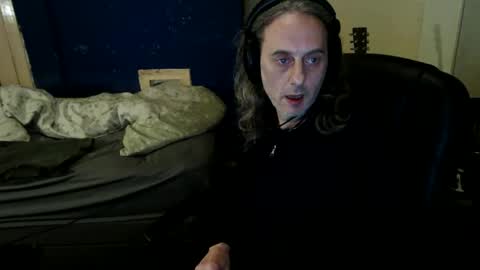 Snapshot of bangintoleather chatting on 04.23.26 bangintoleather online show from 04.23.26
