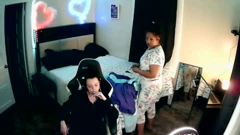 Snapshot of bankrollbarbies444 chatting on 04.06.26 bankrollbarbies444 online show from 04.06.26