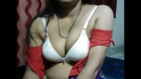 Snapshot of bannynew chatting on 12.20.24 Bannynew online show from 12.20.24