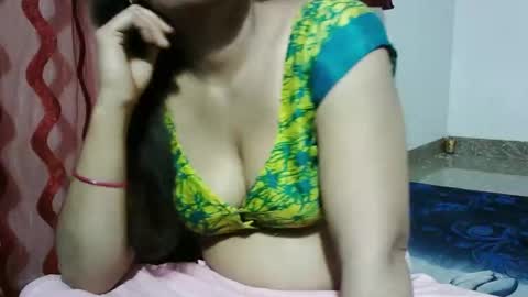 Snapshot of bannynew chatting on 02.24.25 Bannynew online show from 02.24.25