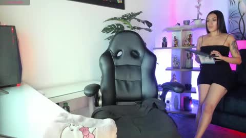 Gabi  online show from 09.22.25