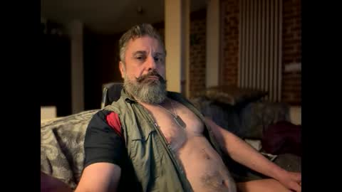 Snapshot of barba71 chatting on 01.14.25 Military man 69 online show from 01.14.25