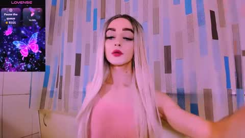 Barbara Blossom online show from 04.15.26