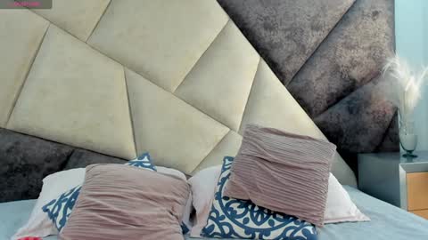 Snapshot of barbaraknox_ chatting on 01.15.25 Barbara  online show from 01.15.25