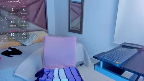 Snapshot of barbaraknox_ chatting on 09.27.25 Barbara  online show from 09.27.25