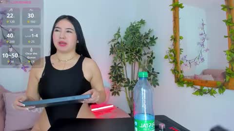 Snapshot of barbaraknox_ chatting on 10.22.25 Barbara  online show from 10.22.25