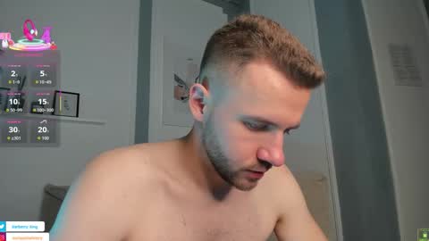 Snapshot of barberryx chatting on 10.05.25 ENRIQUE online show from 10.05.25