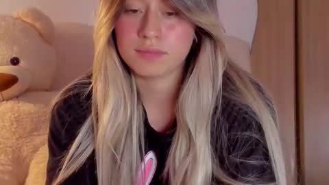 Barbie Blonde online show from 10.21.25