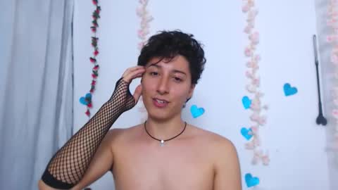 barbie_girl_1111 online show from 10.28.25