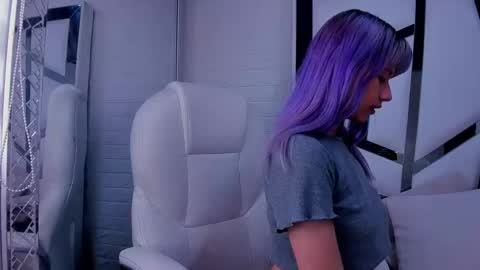 Snapshot of barbieambarx chatting on 10.07.25 Barbie online show from 10.07.25