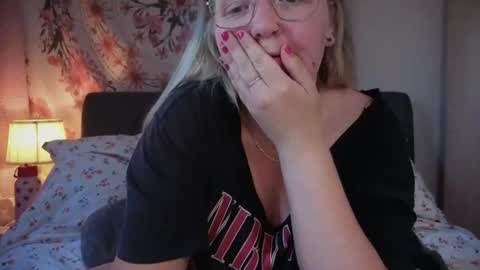 Snapshot of barbiegirl966 chatting on 07.20.26 barbiegirl966 online show from 07.20.26