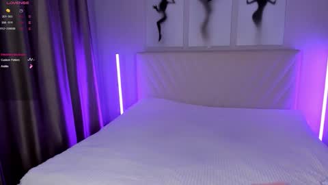  Emma online show from 09.21.25