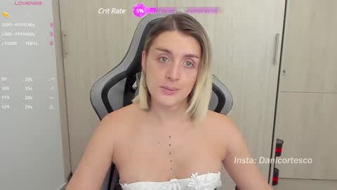 Snapshot of barbiemillit chatting on 12.06.24 barbiemillit online show from 12.06.24