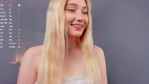 Snapshot of barbimia chatting on 05.22.26 Mia online show from 05.22.26