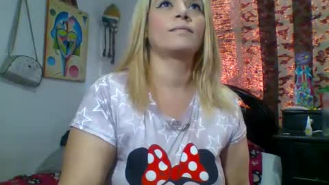 Snapshot of barby_88 chatting on 09.13.25 barby online show from 09.13.25