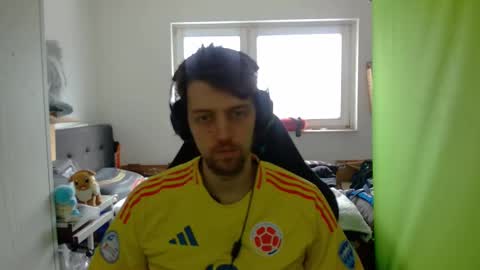 Snapshot of barca200 chatting on 02.16.25 barca200 online show from 02.16.25