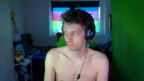 Snapshot of barca200 chatting on 09.15.25 barca200 online show from 09.15.25