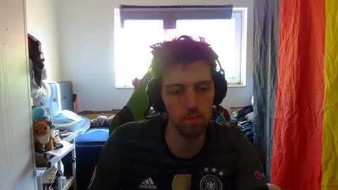 Snapshot of barca200 chatting on 10.03.25 barca200 online show from 10.03.25