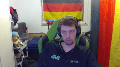 Snapshot of barca200 chatting on 10.04.25 barca200 online show from 10.04.25