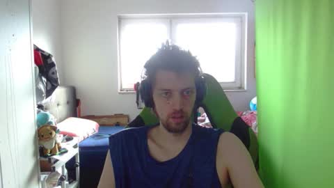 Snapshot of barca200 chatting on 10.21.25 barca200 online show from 10.21.25