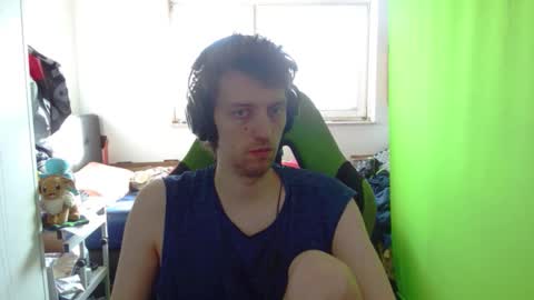 Snapshot of barca200 chatting on 10.25.25 barca200 online show from 10.25.25