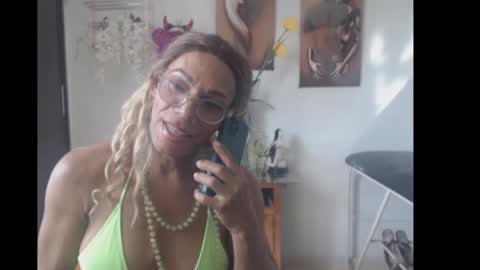 bardotbigcocktsx online show from 02.11.25