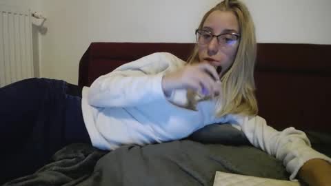 Lena online show from 03.08.25