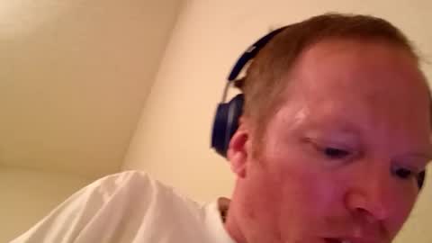 Snapshot of barniemay1 chatting on 10.02.25 barniemay1 online show from 10.02.25