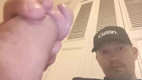 Snapshot of barniemay1 chatting on 10.23.25 barniemay1 online show from 10.23.25