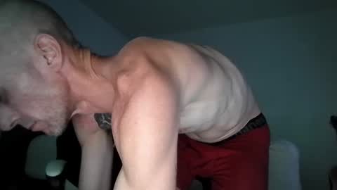 Snapshot of barryblackgun chatting on 03.02.25 barryblackgun online show from 03.02.25