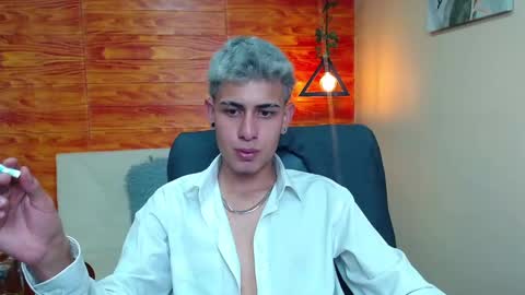 Snapshot of bastiaan_28 chatting on 12.18.24 Bastian online show from 12.18.24