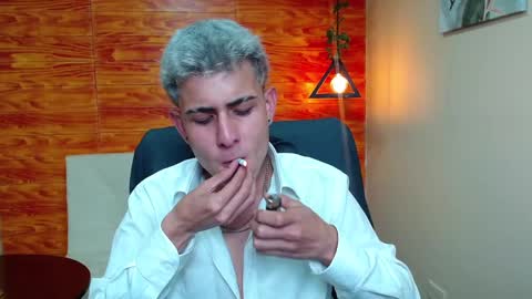 Snapshot of bastiaan_28 chatting on 12.18.24 Bastian online show from 12.18.24