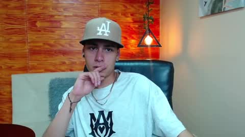 Snapshot of bastiaan_28 chatting on 12.24.24 Bastian online show from 12.24.24