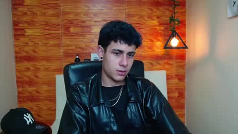 Snapshot of bastiaan_28 chatting on 01.10.25 Bastian online show from 01.10.25