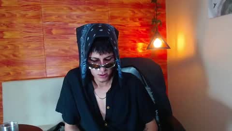 Snapshot of bastiaan_28 chatting on 02.16.25 Bastian online show from 02.16.25