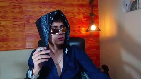 Snapshot of bastiaan_28 chatting on 02.18.25 Bastian online show from 02.18.25