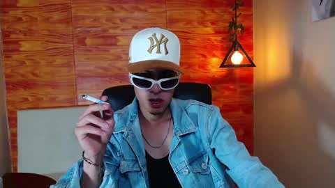 Snapshot of bastiaan_28 chatting on 02.19.25 Bastian online show from 02.19.25